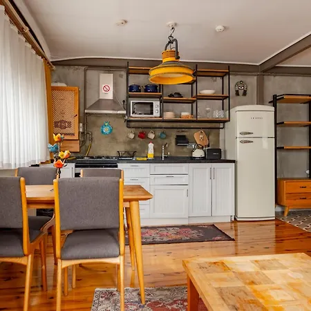 Premium Sea View 2-bedroom In A New Managed